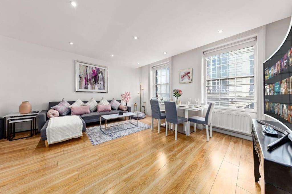 3 Bedroom Apartment In Haymarket Central London Sleep 10 Hy2 المظهر الخارجي الصورة