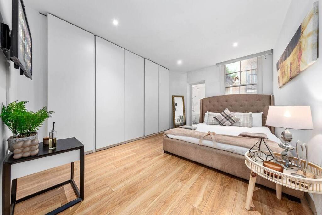 3 Bedroom Apartment In Haymarket Central London Sleep 10 Hy2 المظهر الخارجي الصورة