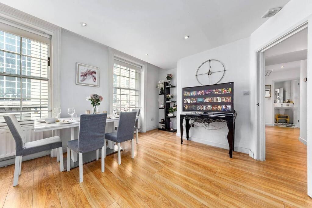 3 Bedroom Apartment In Haymarket Central London Sleep 10 Hy2 المظهر الخارجي الصورة