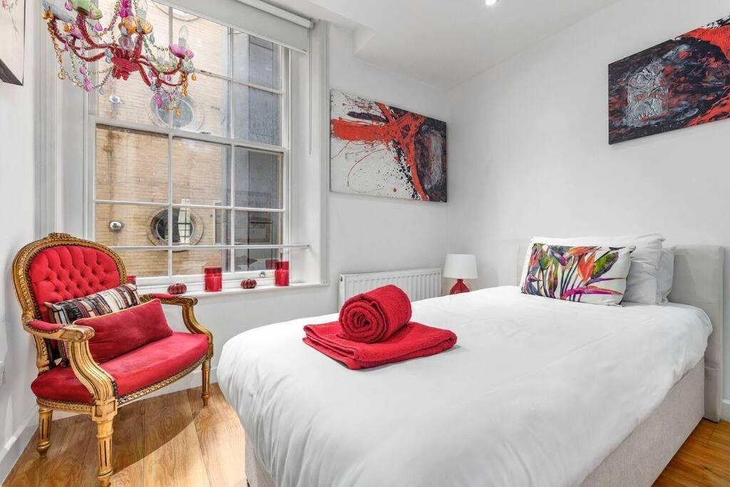 3 Bedroom Apartment In Haymarket Central London Sleep 10 Hy2 المظهر الخارجي الصورة